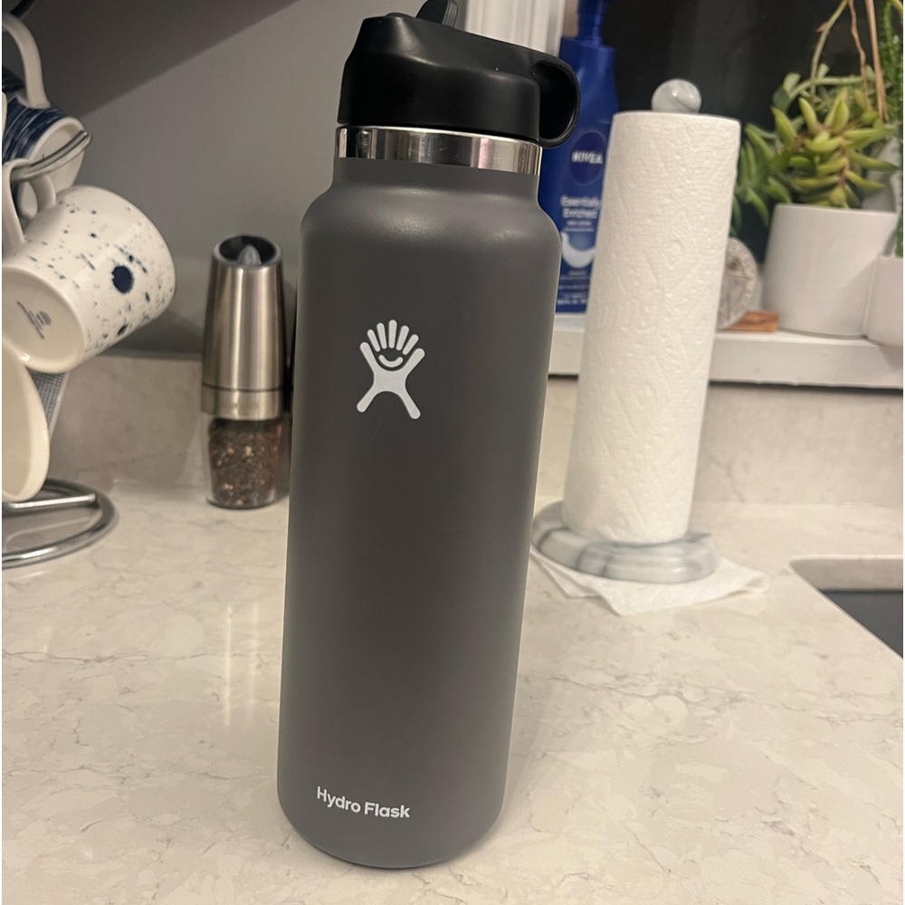 40 oz grey hydro flask